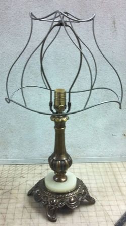 #BB007U 6" Dia New Die Cast Unfinished Brass Footed Victorian Style Lamp Base 